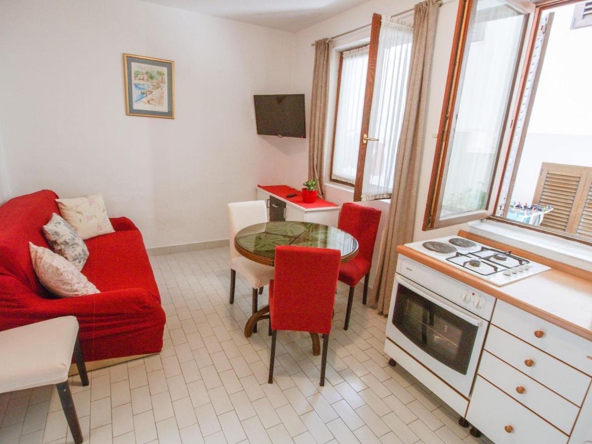 Apartmani Marija Baska Voda Bagian luar foto
