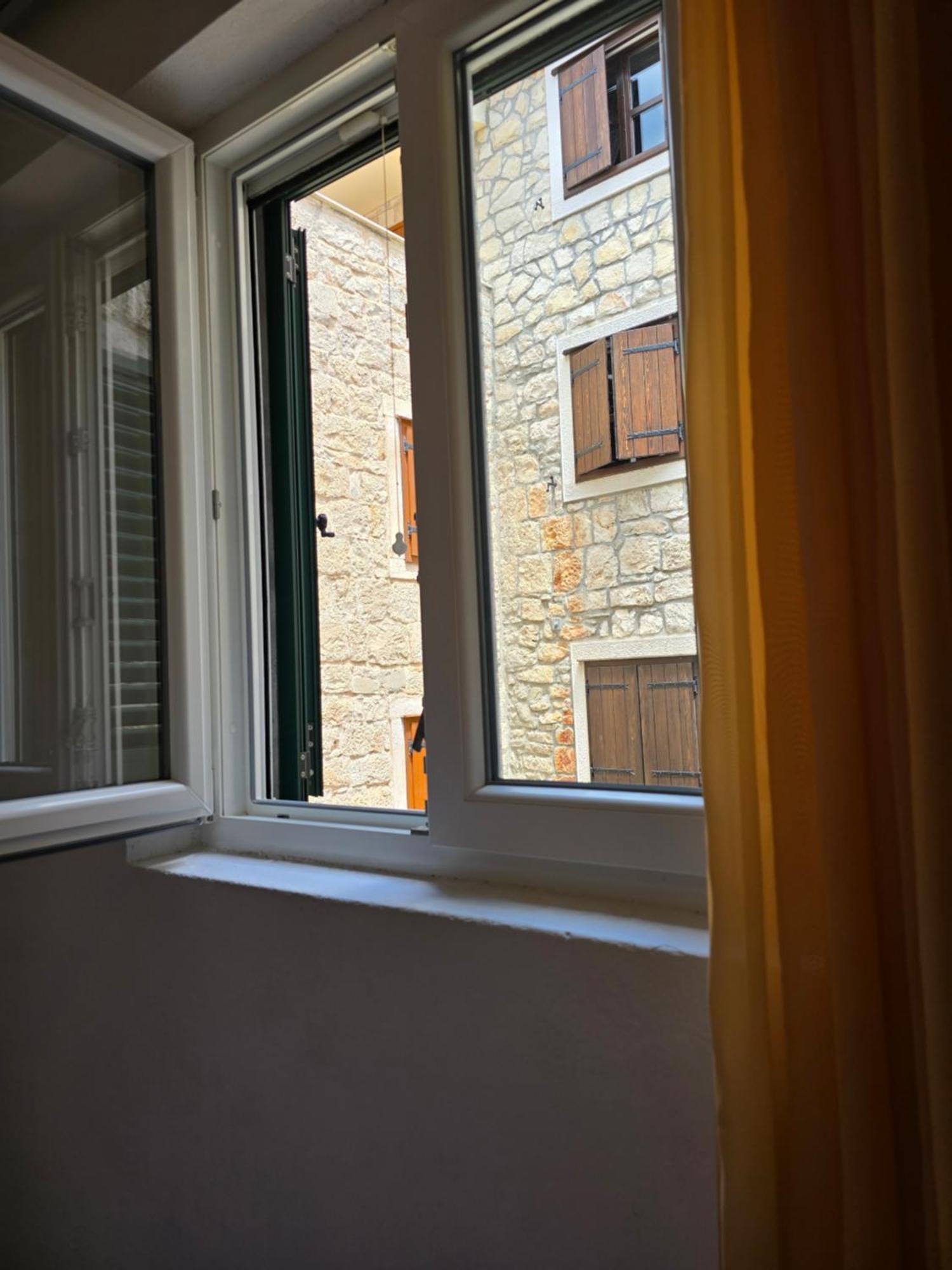 Apartmani Marija Baska Voda Bagian luar foto